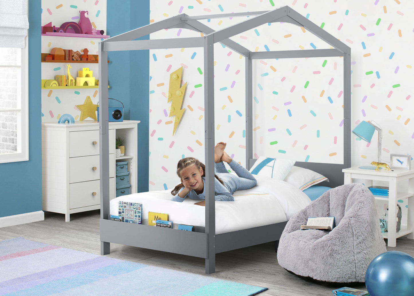 Poppy House Twin Bed