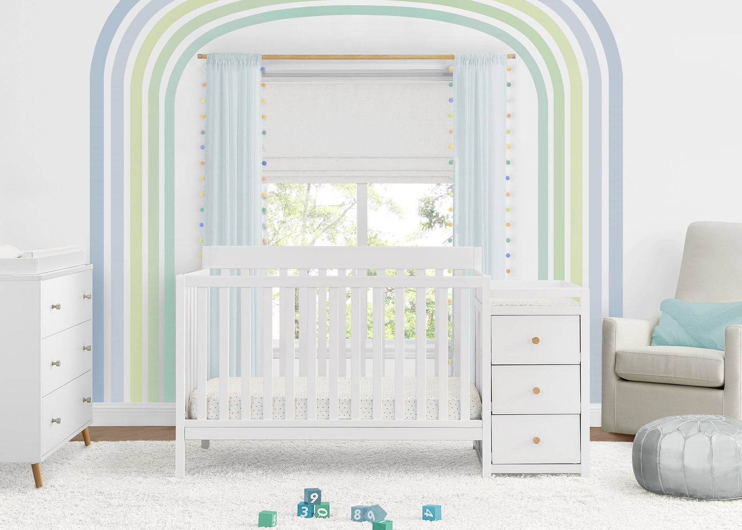 Flynn 5-in-1 Convertible Crib and Changer