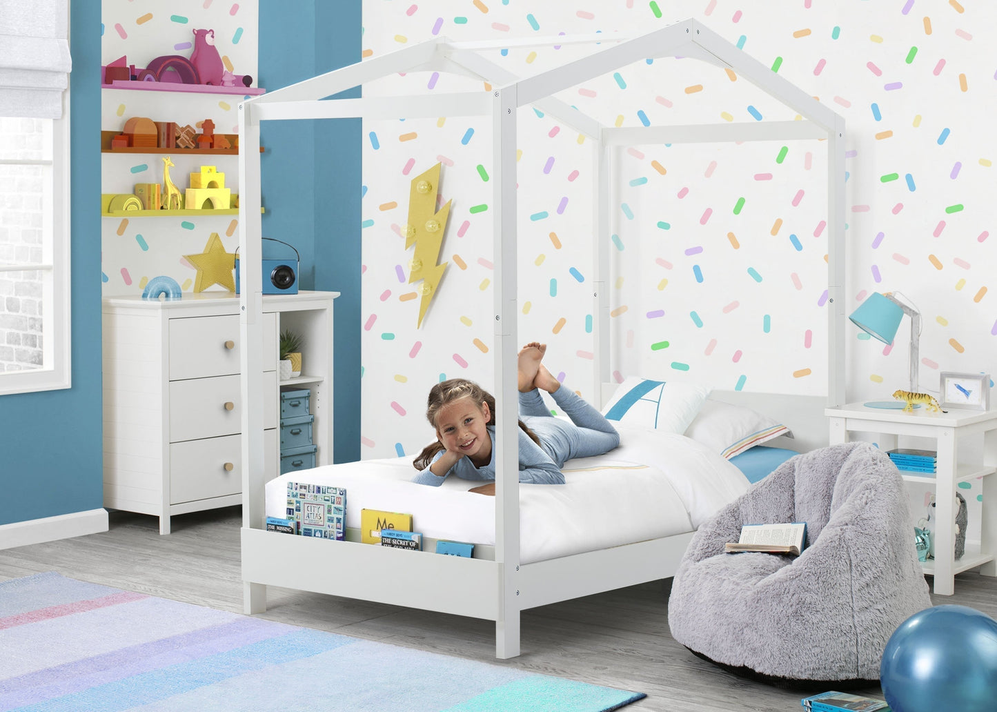Poppy House Twin Bed